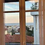 Avec Vue Sur A 5 Minutes De La Nice